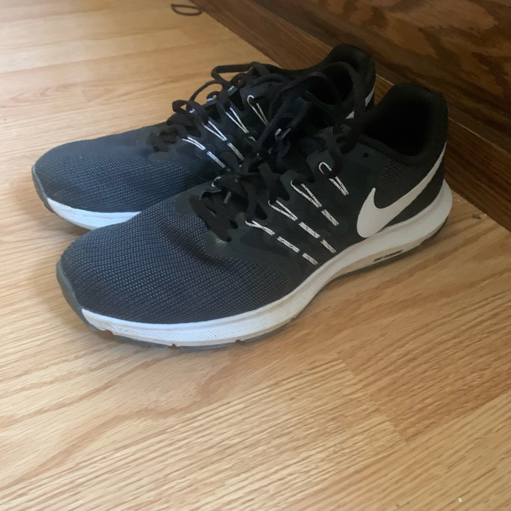 Nike Run Swift - image 1